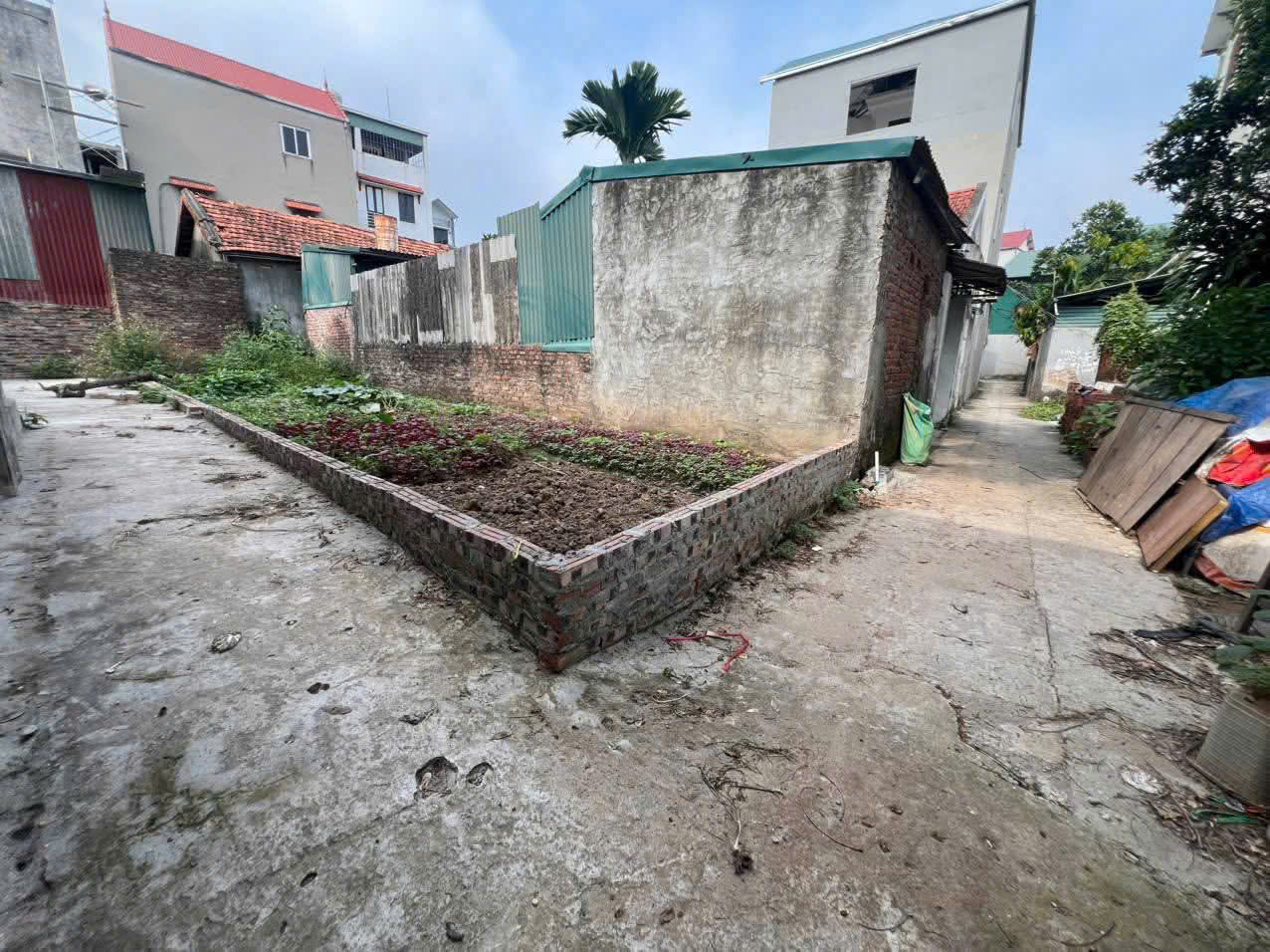  Bán 54m2 đát lô góc 2 thoáng, ô tô đỗ cổng,Đức Thượng, Hoài Đức 