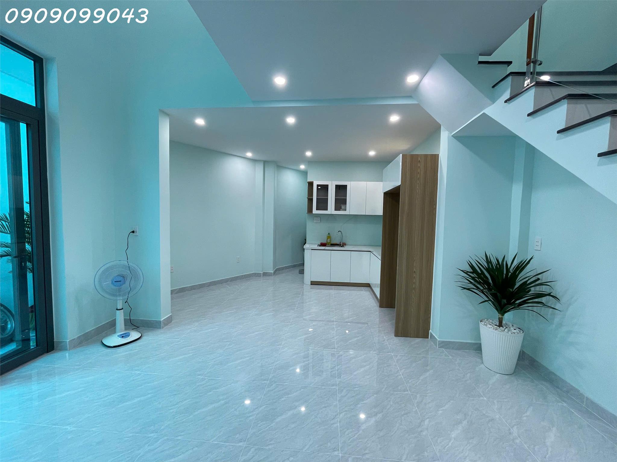  Q12 NHÀ MỚI Ở NGAY HIỆP THÀNH 13, Đ XE HƠI.
GẦN CHỢ HIỆP THÀNH, KHU CÔNG NGHIỆP.HƠN 3 ĐỒNG ???? 