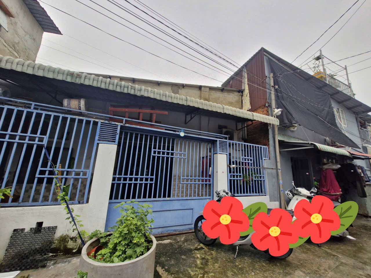  CẦN BÁN NHÀ CẤP 4 TRƯỜNG THỌ CŨ , NAY LÀ PHƯỜNG THỦ ĐỨC , CÁCH CHỢ THỦ ĐƯC 1000 m 