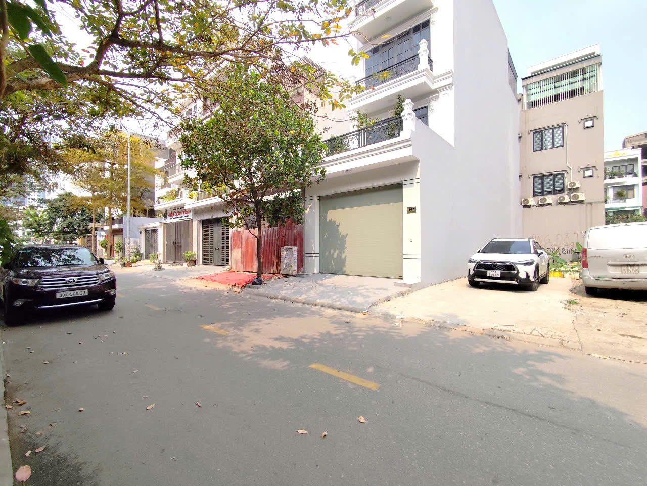  ⛔⛔Bán nhà thô - mặt đường Hoàng Ngọc Phách - Quán Nam -100m 4 tầng 