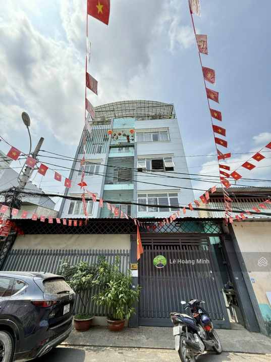  Tòa Nhà 5 Tầng 10m x 25m. Có Thang Máy Mặt Tiền Đường Hiệp Thành 06. Đoạn gần Chợ Hiệp Thành 