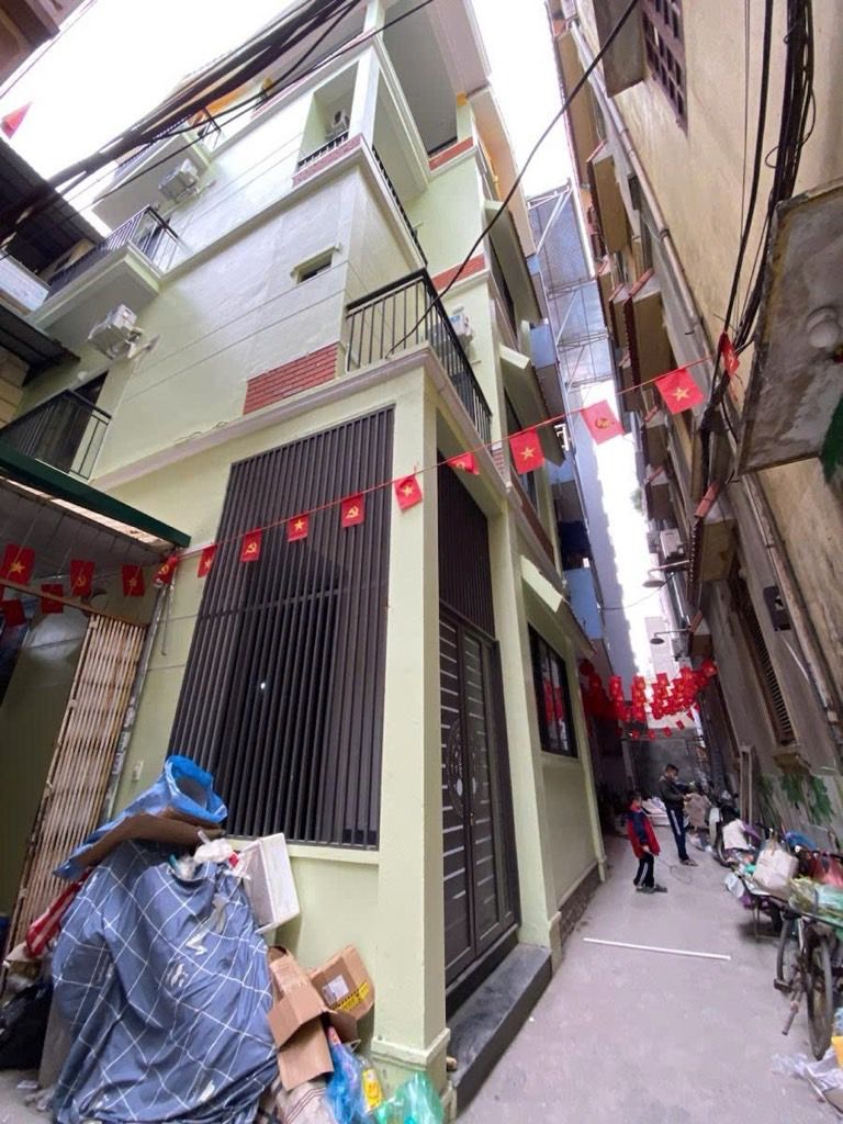  Bán nhà Xuân Đỉnh 50m2- 5 tầng- lô góc- gần phố - giá 14,8 tỷ 