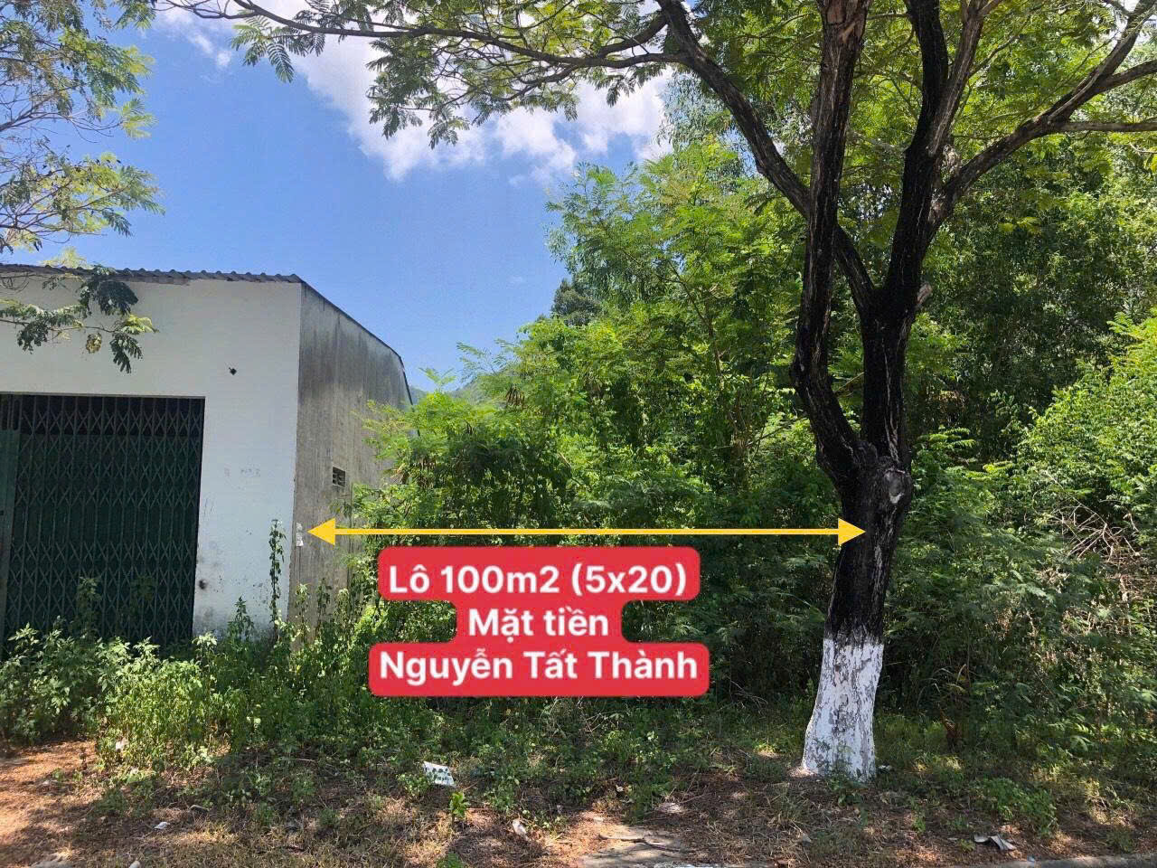  BÁN LÔ ĐẤT MẶT TIỀN ĐẠI LỘ NGUYỄN TẤT THÀNH, NHA TRANG. ZÁ 3TỶ8. 