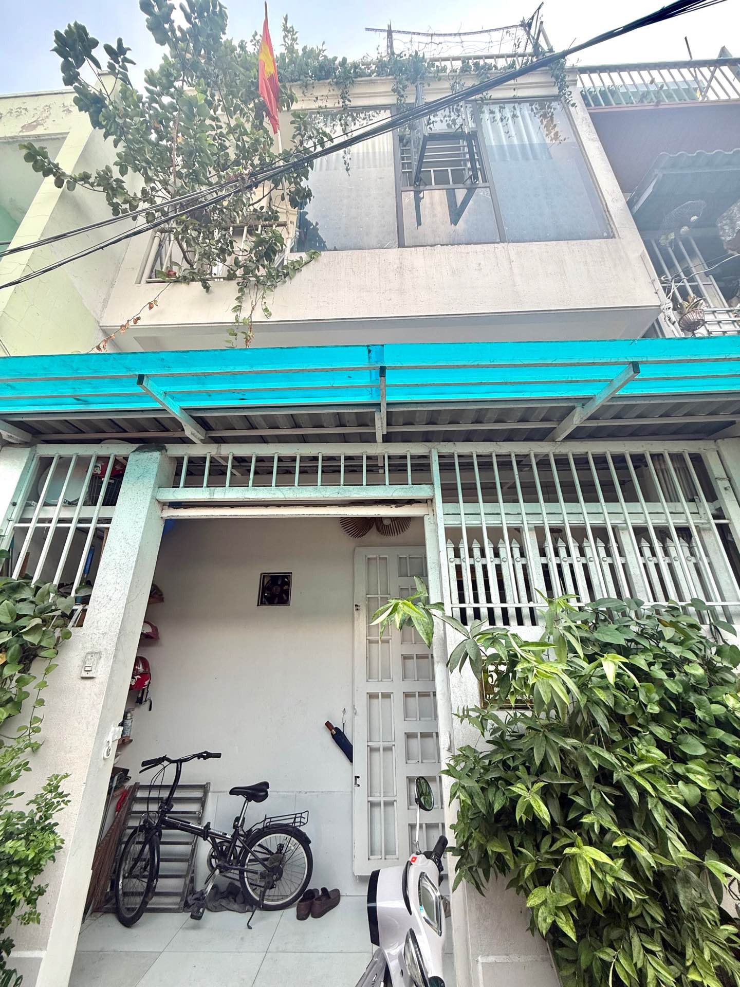  Bán gấp căn nhà 30m2 (5x6) gần Đỗ Xuân Hợp, Phước Long B, Thủ Đức.,Giá 4,2 tỷ (có TL) 