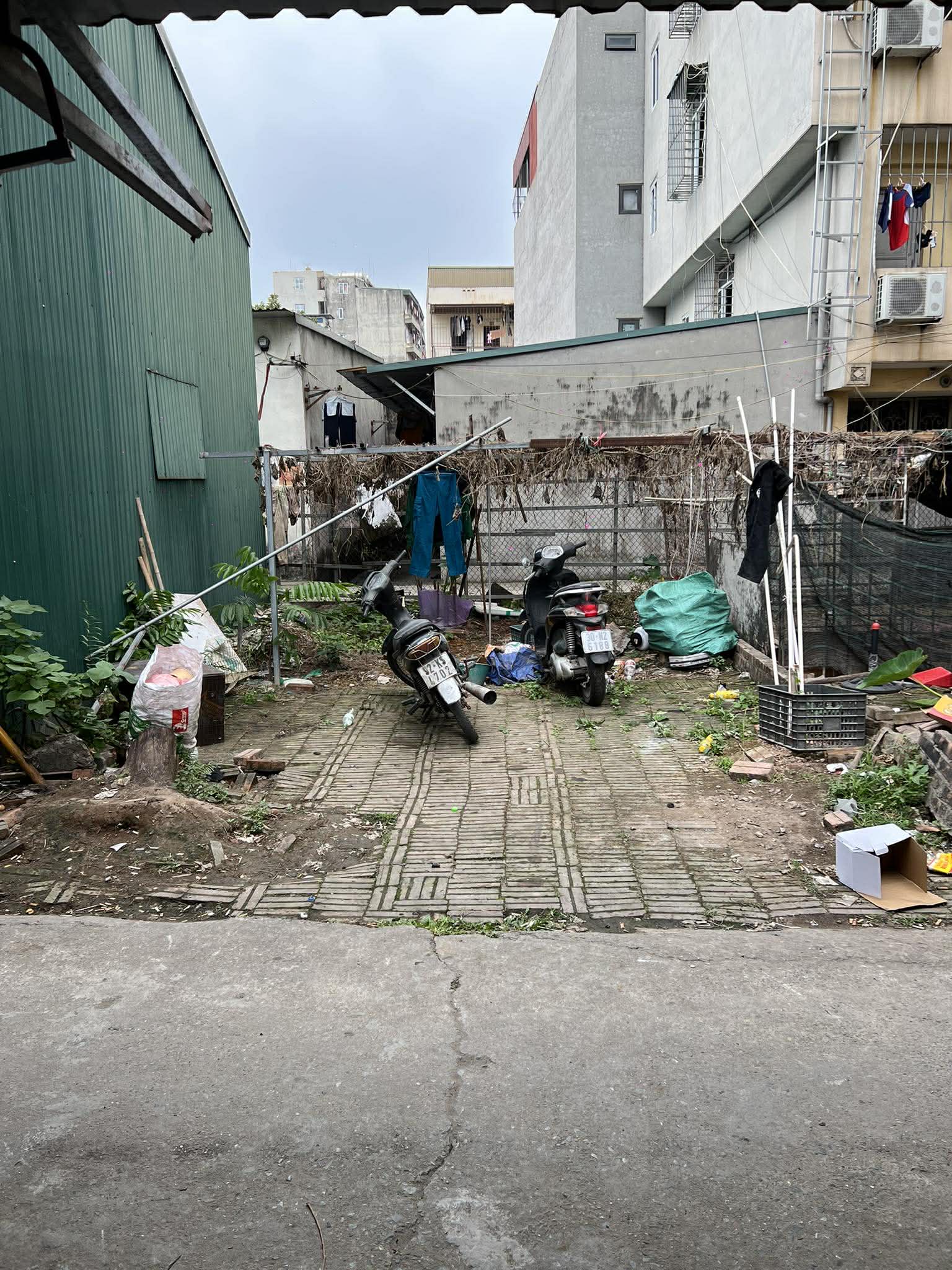  CHÍNH CHỦ CẦN BÁN 40 M2 ĐẤT TRÂU QUỲ - GIA LÂM, GIÁ 4.92 TỶ, LH 0985865658 