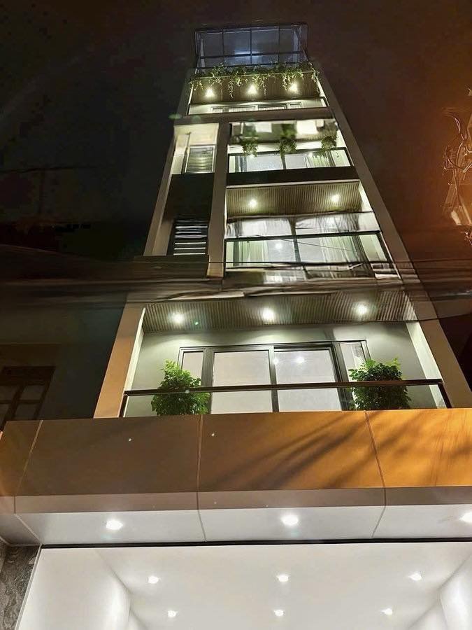  NHỈNH 14 TỶ PHỐ TRẠM 45M2 6 TẦNG GARA Ô TÔ, THANG MÁY, KINH DOANH ONLINE 