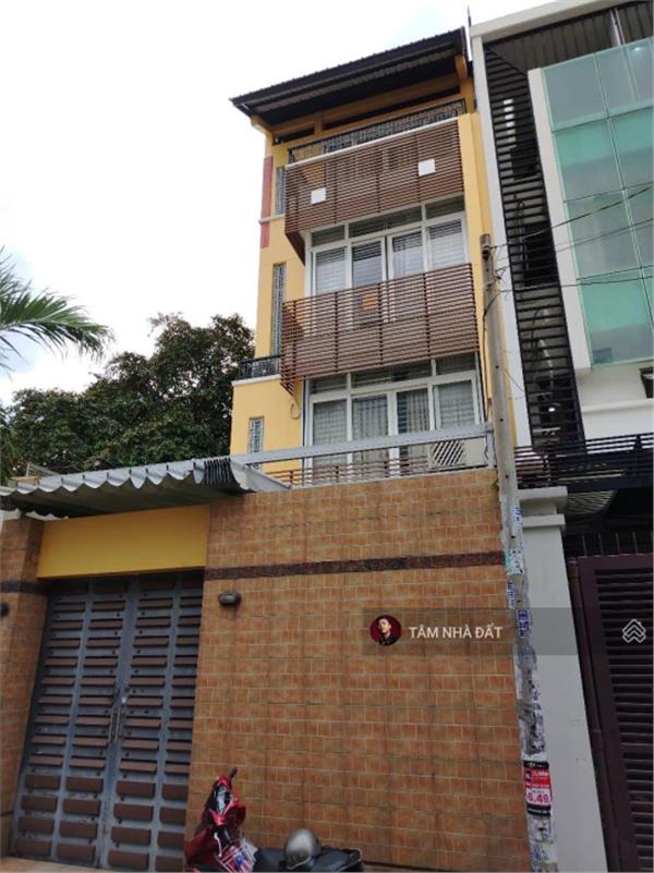  Quảng Trường Công Viên Nhạc Nước CityLand ! Bán nhà 3 Lầu Nguyễn Văn Lượng (4,2x17m) + Hẻm Xe Hơi 