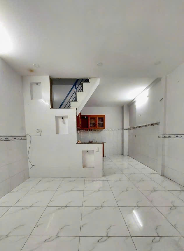  Nhà Trần Thủ Độ - Văn Cao gần chợ Tân Hương, cách 5’ đến Aeon Mall Tân Phú -  2 Tầng 41m2 –nhỉnh 4 Tỷ. 