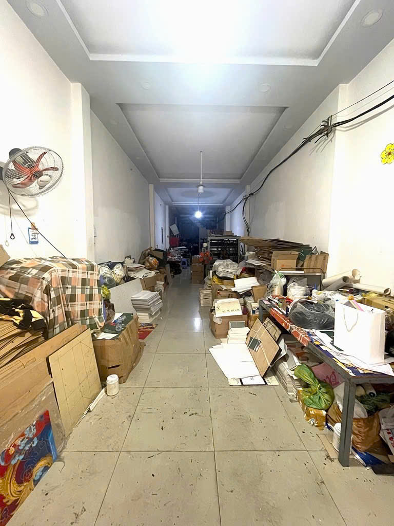  Nhà Gò Dầu, gần ch.ợ Tân Hương, cách 3 phút Aeon T.ân Phú,  4x 26.5m, 3 lầu, 6.x tỏi. 