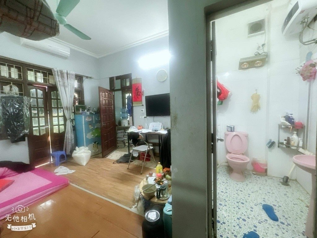  Bán nhà mặt phố Linh Lang - Kinh doanh nhỏ - Ô tô đỗ - Cạnh trung tâm 