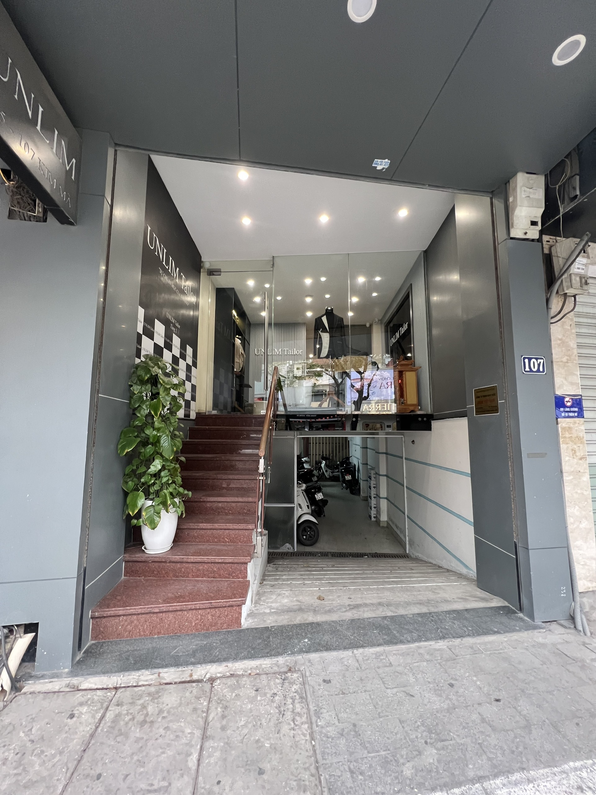  CHÍNH CHỦ CẦN CHO THUÊ TẦNG 1 + 2 NHÀ MẶT PHỐ KIM MÃ  – VỊ TRÍ ĐẸP, KINH DOANH ĐỈNH 