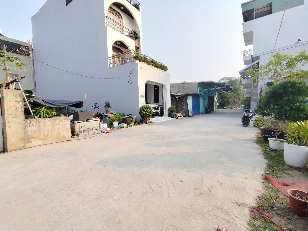  ????????Bán đất ngõ 15 Khúc Thừa Dụ - cạnh Chợ Vĩnh Niệm - 90m - Ngõ 7m 