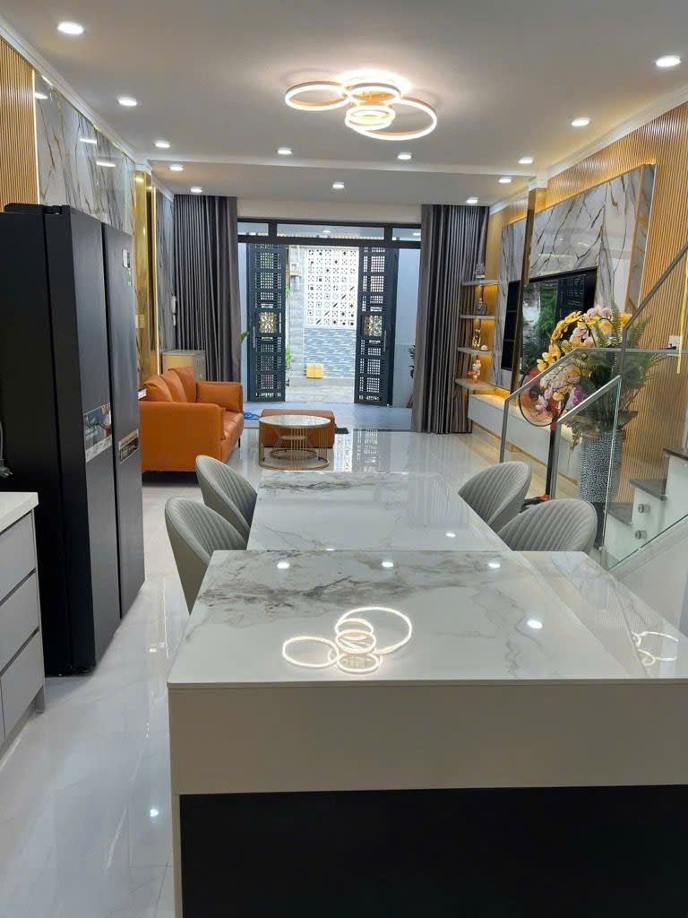  SIÊU PHẨM GẦN NGAY TRUNG TÂM QUẬN 7 - HXH - 64M2 - FULL NỘI THẤT - NHỈNH 5x TỶ 