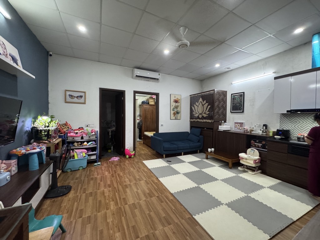  bán đất tặng nhà 2T ngõ 280 Ngọc Thuỵ 78m x 5,5m giá đầu tư chỉ 10t2 