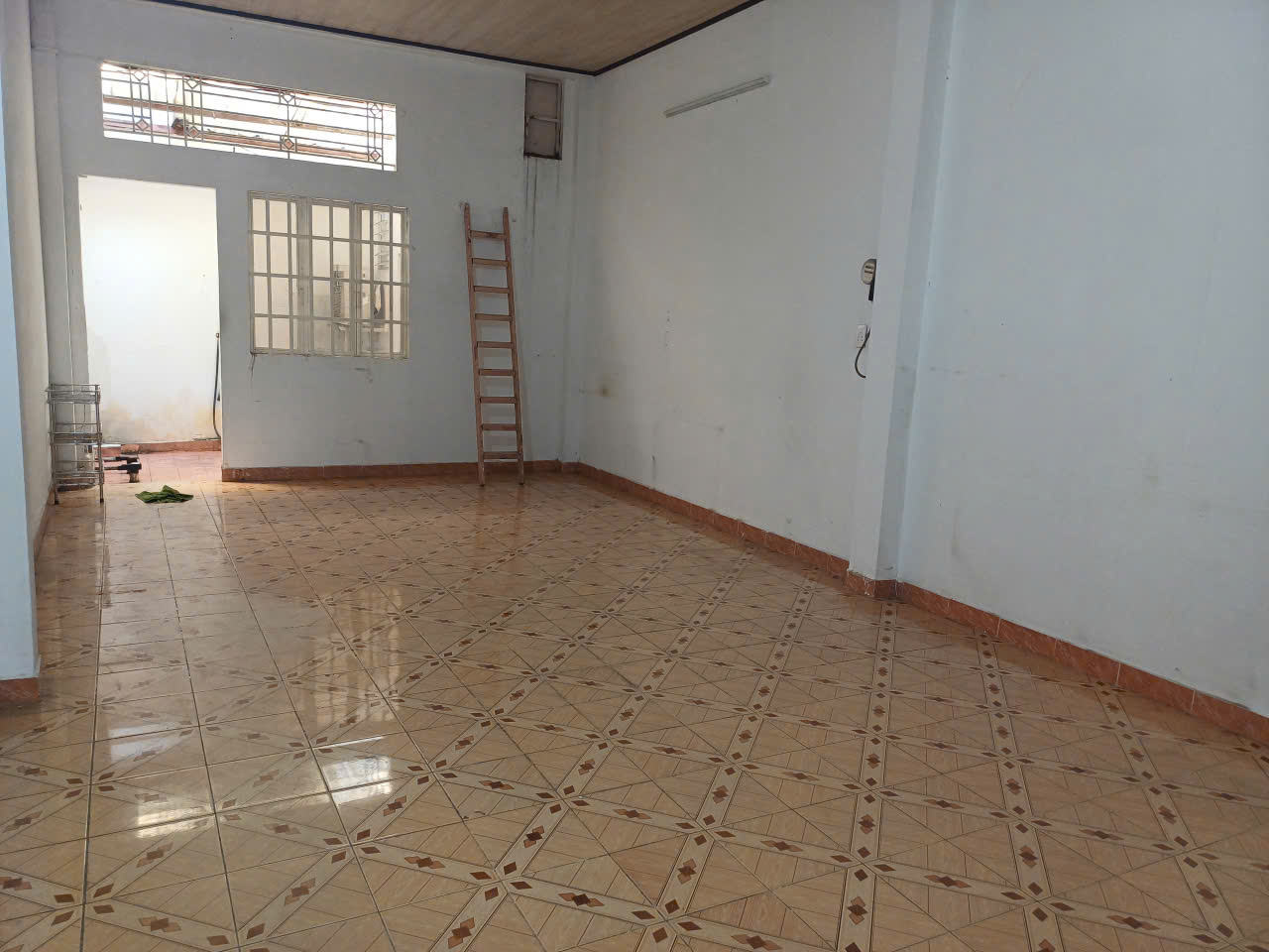  CHO THUÊ TẦNG 2 NHÀ NGUYÊN CĂN – LỐI ĐI RIÊNG, KHU THẢO ĐIỀN 