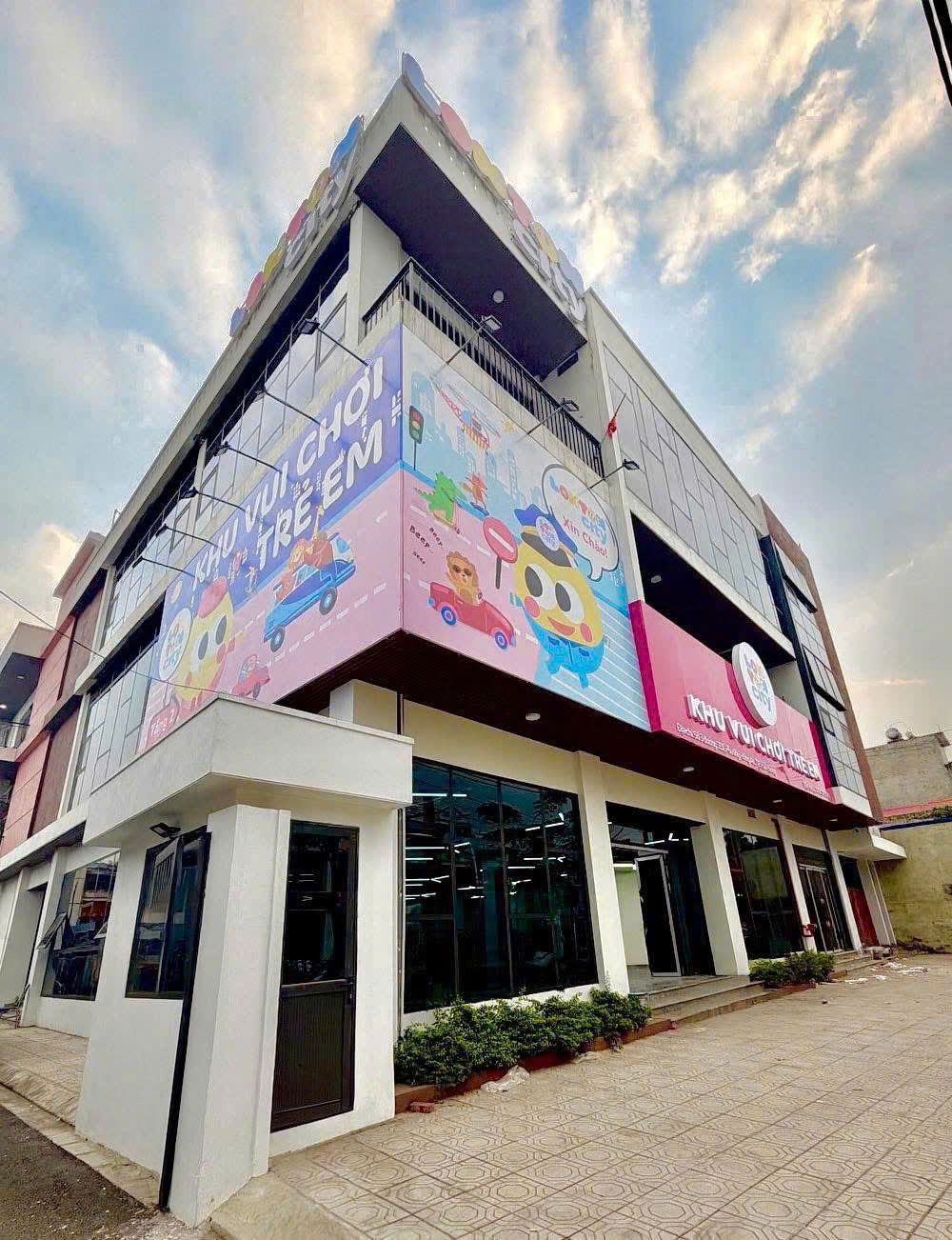  CẦN TÌM BÊN HỢP TÁC KINH DOANH THUÊ MẶT BẰNG TẦNG 1 + TẦNG 3 TẠI HỒNG AN, HẢI PHÒNG 