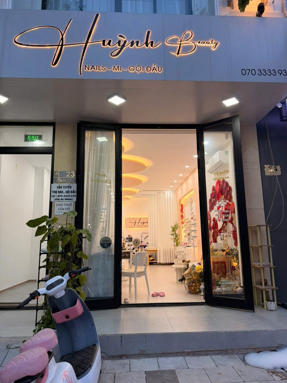  CẦN SANG NHƯỢNG TIỆM NAIL GỘI ĐẦU TẠI NGŨ HÀNH SƠN, ĐÀ NẴNG 