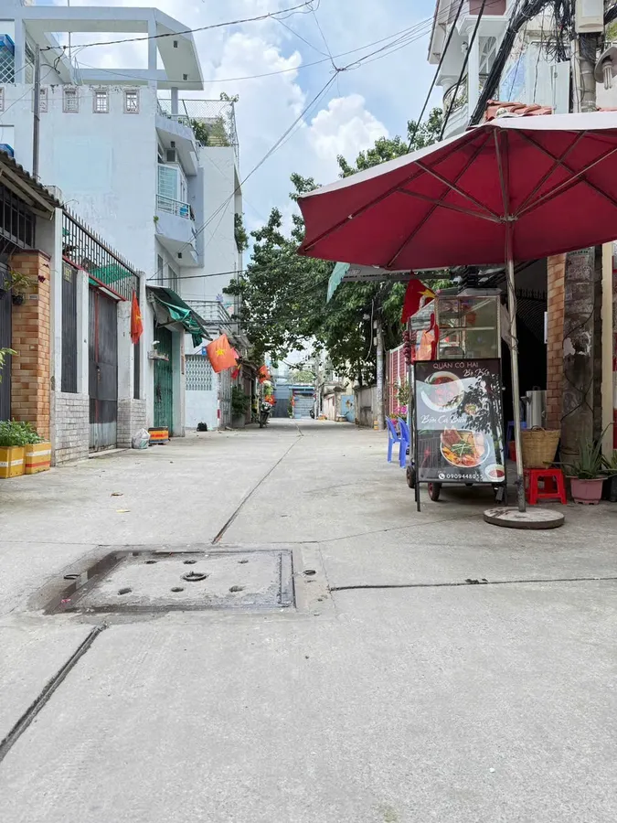  Bán nhà hẻm xe hơi Gò Dầu, Tân Phú. (77m²) 5.2x14m, gần chợ Tân Hương dòng tiền 8tr/tháng chỉ 6.4 tỷ. 