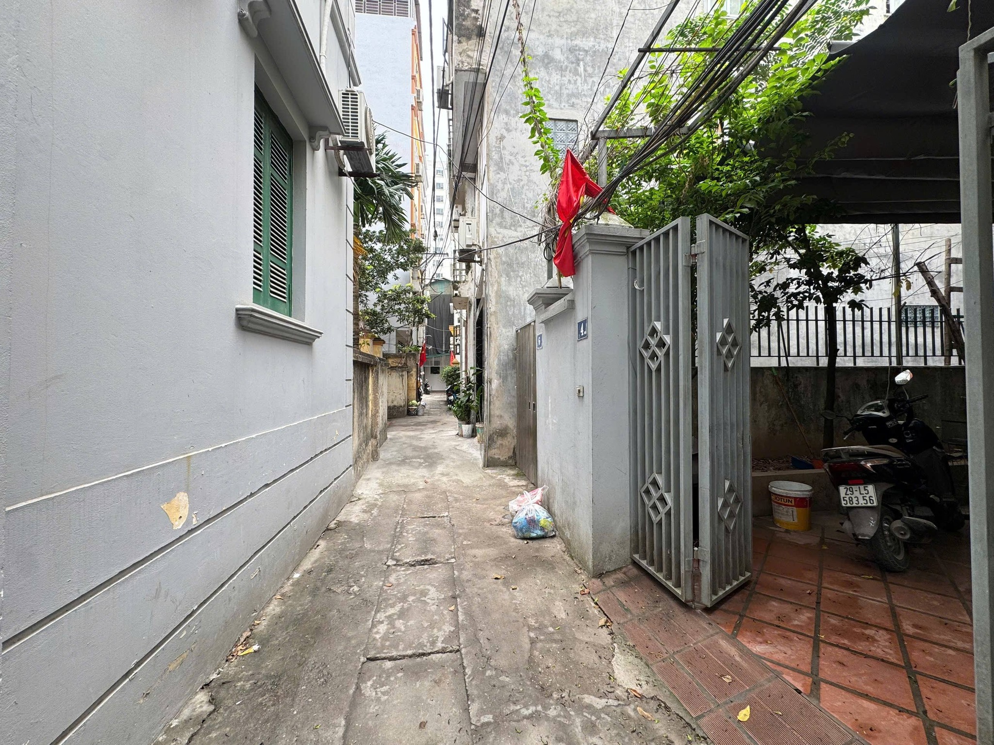  Bán nhà Xuân Đỉnh nở hậu, gần chợ 92m2- 2 tầng- giá 19,8 tỷ 