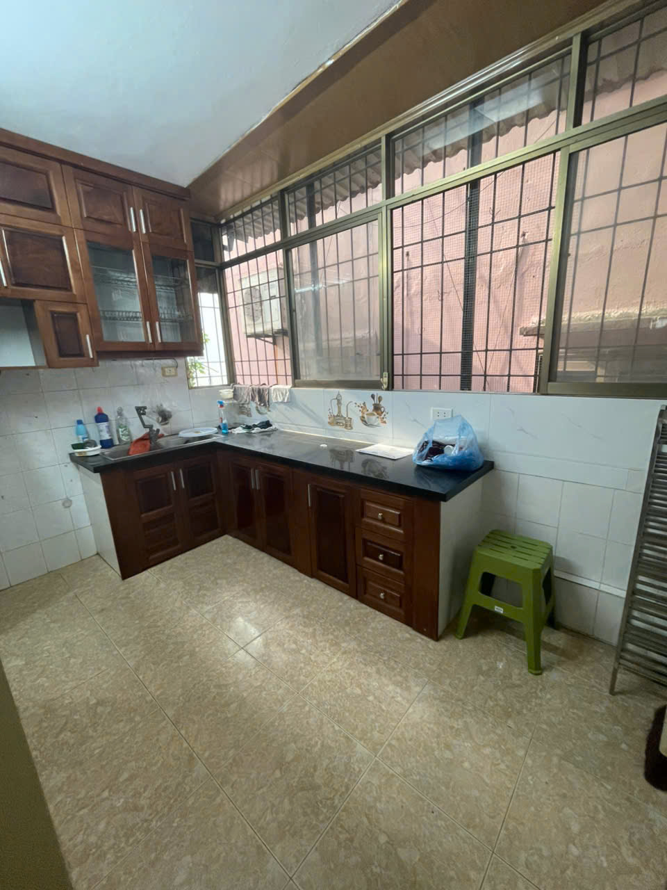  Cho thuê tập thể phố Trương Hán Siêu 55m2 - 2 ngủ 7 triệu vào ngay 