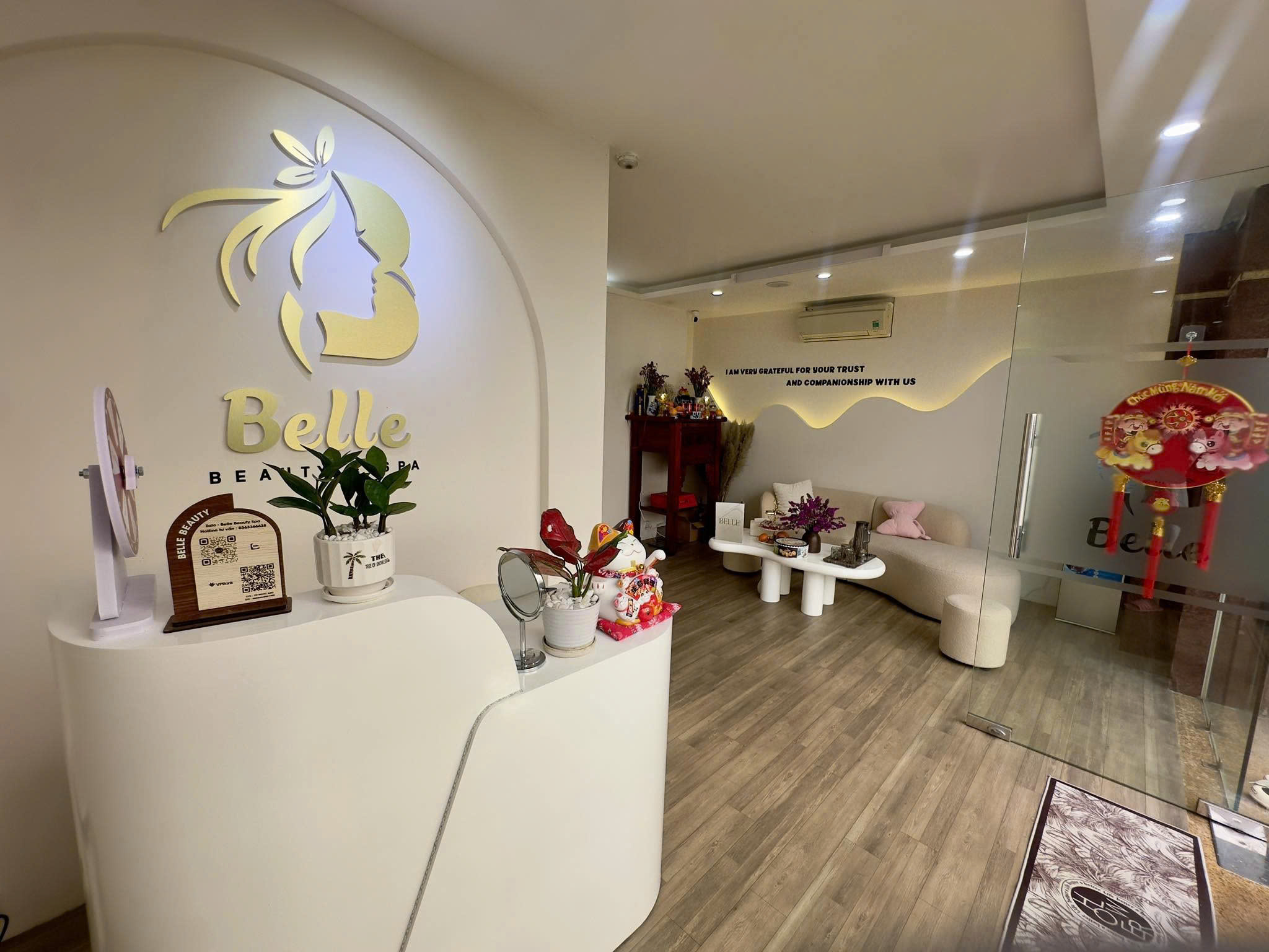  SHARE MẶT BẰNG NAIL MI PHUN XĂM TẠI NGUYỄN LƯƠNG BẰNG, HÀ NỘI 