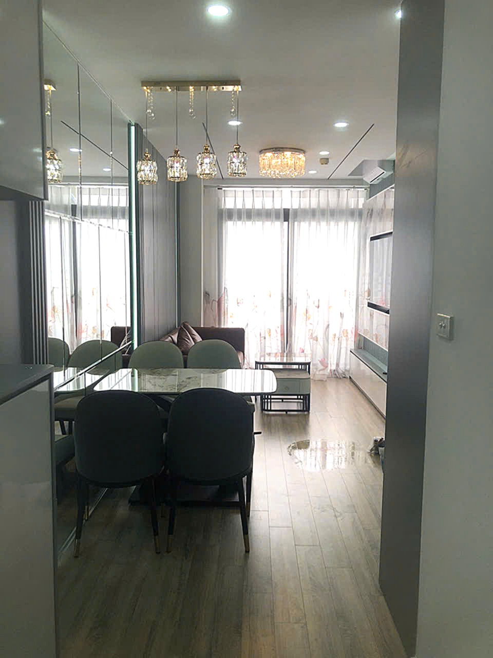  Bán gấp căn hộ 2PN tại A14 Nam Trung Yên 55,1m2 - Giá 5,8 tỷ - Nhà mới đẹp - Full nội thất 