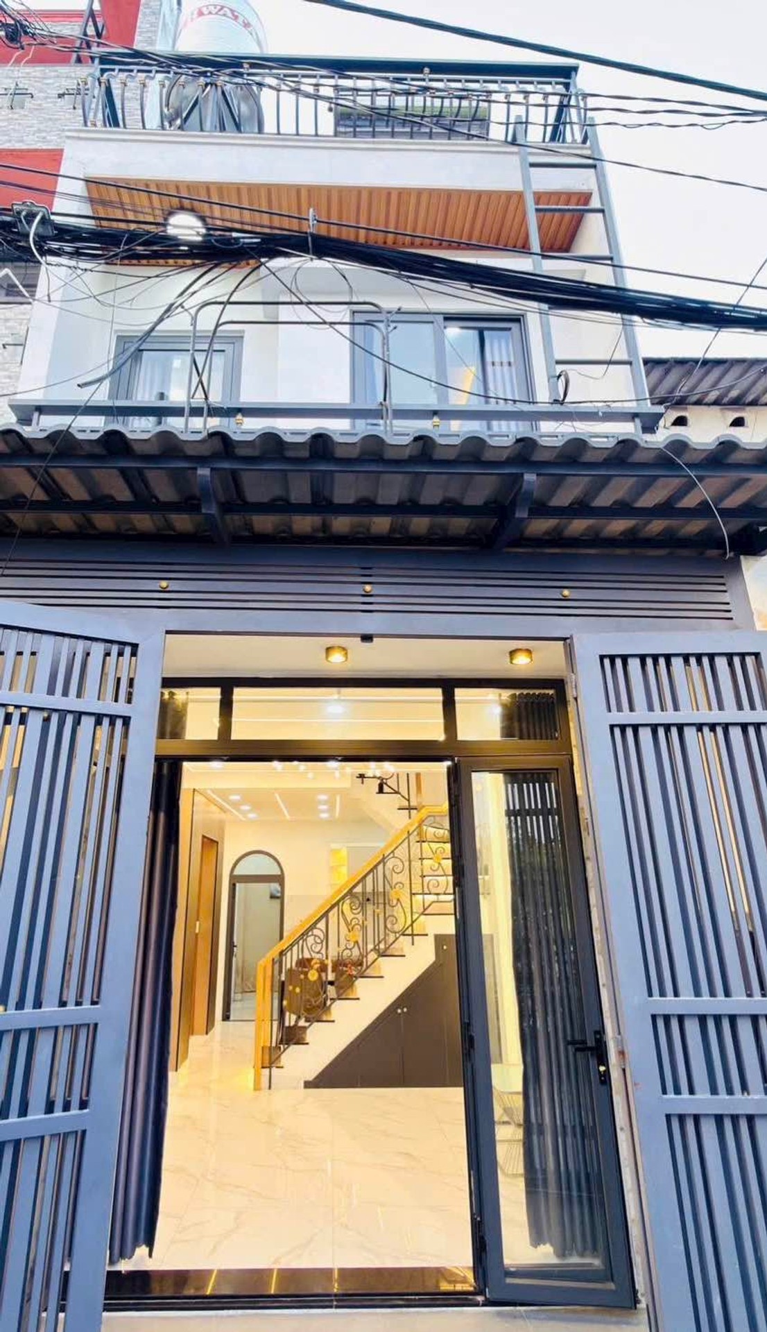  HÀNG HIẾM KHÓ TÌM ???? Ô TÔ ĐẬU CỬA - PHẠM VĂN CHIÊU - 35M2 - SỔ VUÔNG A4 - GẦN SIÊU THỊ EMART - TẶNG FULL NỘI THẤT XỊN - CHỈ 4.X TỶ NHỎ XÍU 