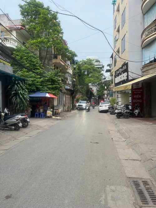  422 TRIỆU M NHÀ MẶT NGÕ 189 HOÀNG HOA THÁM 80M 4TẦNG Ở SƯỚNG Ô TÔ TRÁNH VỈA HÈ GIÁ 33.8 TỶ 0878168006 