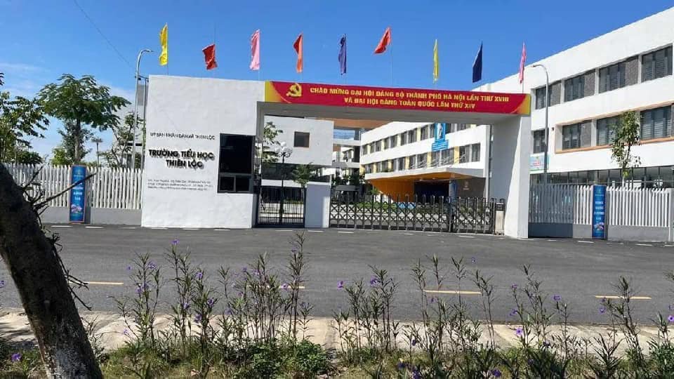  CHÍNH CHỦ CẦN B….N GẤP – GIẢM SÂU LÔ GÓC KIM NỖ, ĐÔNG ANH  Lô góc 2 mặt tiền – cực hiếm, thoáng đẹp 