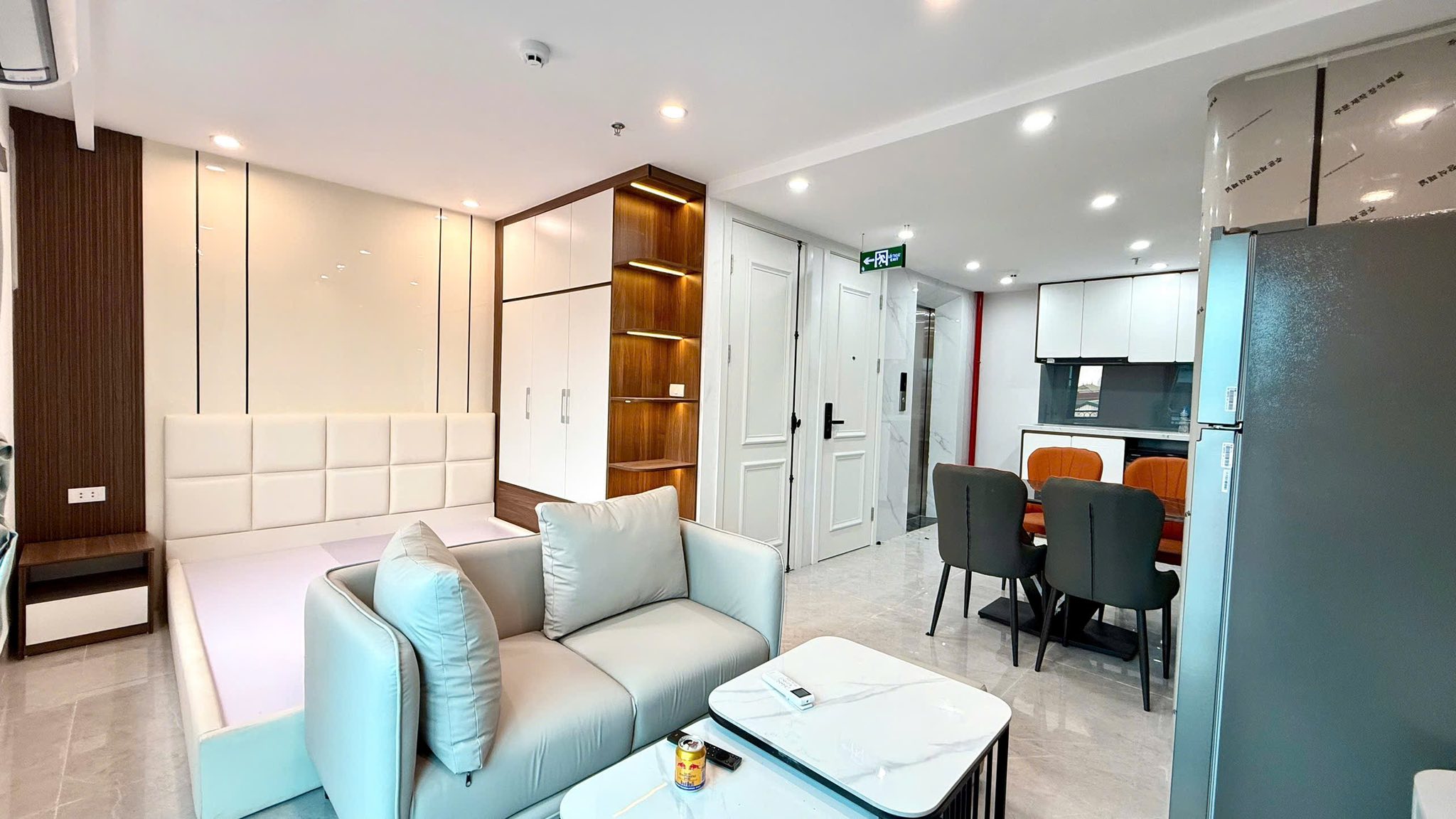  ĐẲNG CẤP CHO THUÊ - ĐẸP NHƯ KHÁCH SẠN - VIP PHỐ NGỌC HÀ 65m 7T MT5m GIÁ 21.5 TỶ 
14 CĂN HỘ FULL NỘI THẤT - MÁY GIẶT RIÊNG - DÒNG TIỀN 110TR/THÁNG - ĐÃ CHO THẦU 