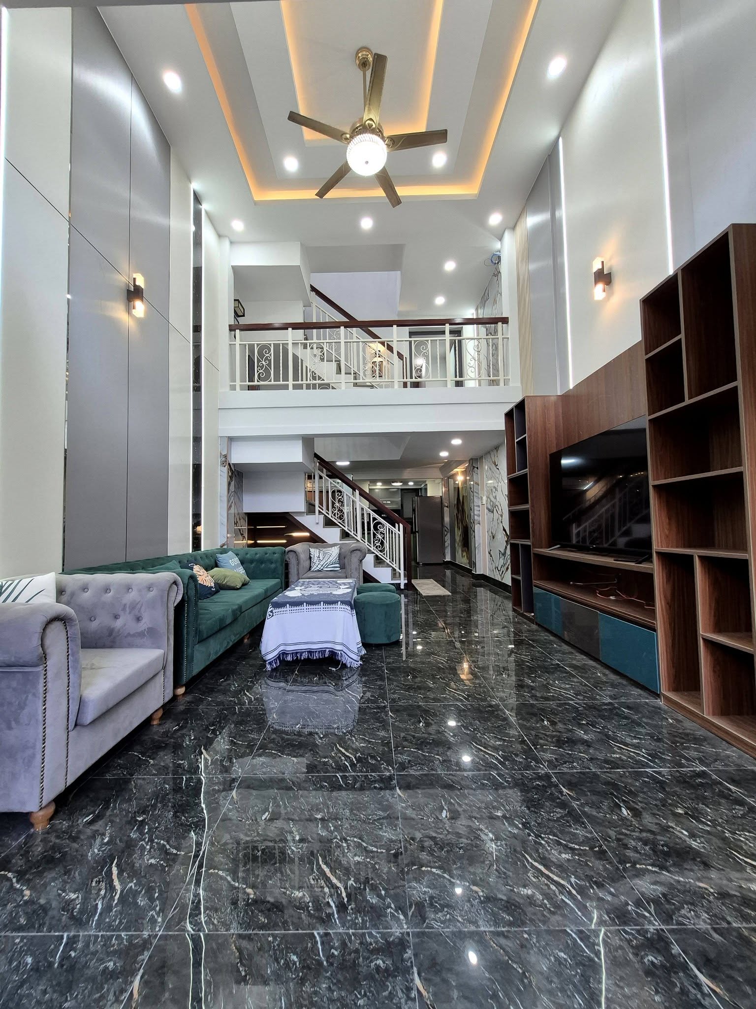  41.50.34 Nguyen Oanh 