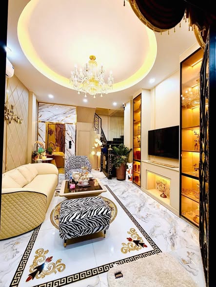  Bán nhà 5 tầng thang máy phố Ngọc Hà, Ba Đình, ngõ thông, gần phố, 32m, 8.9 tỷ 