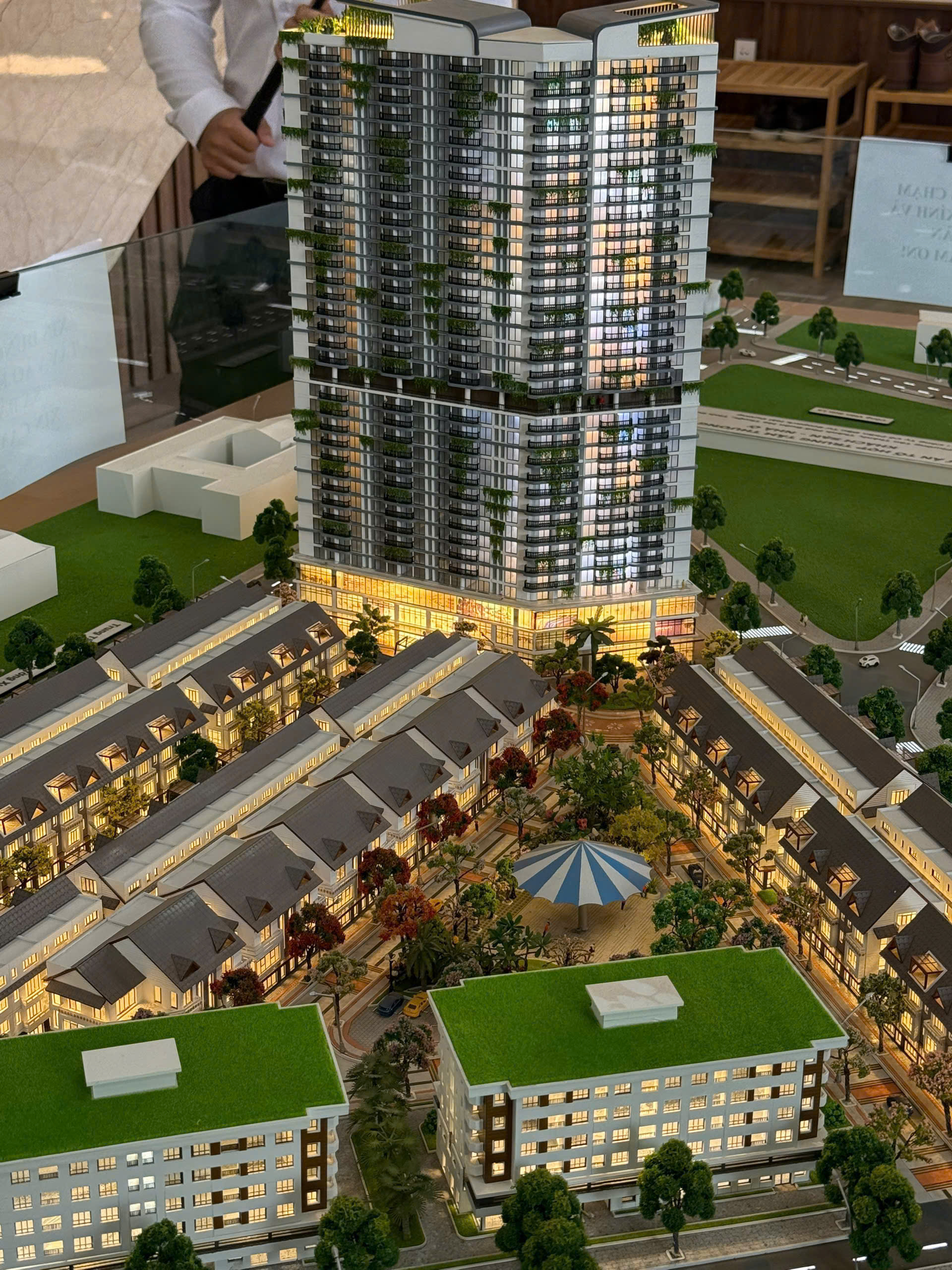  NHÀ PHỐ VƯỜN ECOPALACE – TRUNG TÂM BMT, SẴN KINH DOANH  