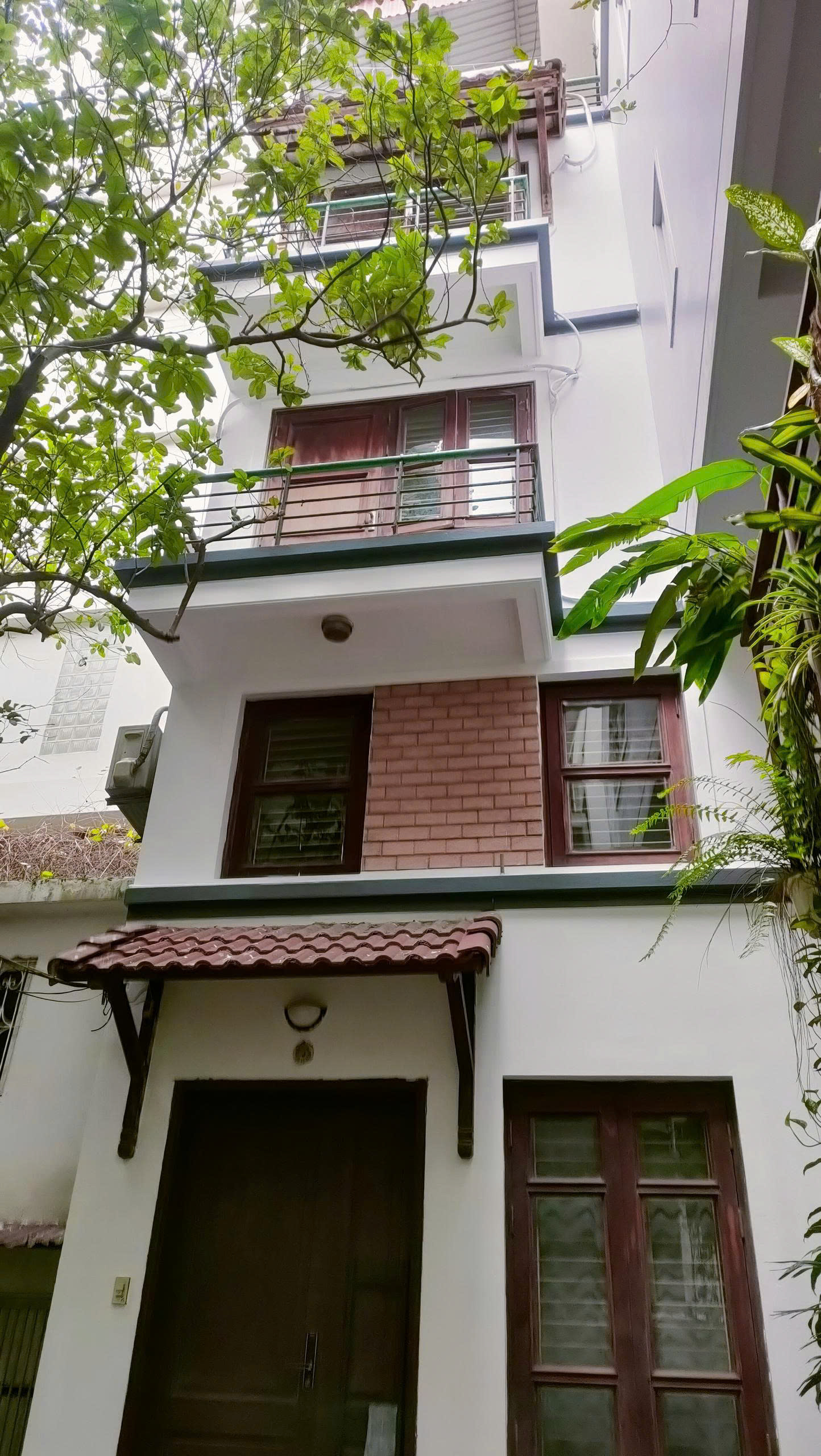  CHO THUÊ NHÀ NGUYÊN CĂN 5 TẦNG TẠI PHỐ TRẦN QUỐC TOẢN, HÀ NỘI 