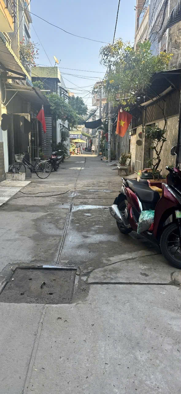  5 Tỷ Nhỉnh - Bình Tân - Hẻm 2/ - Nhà Đẹp - Gần Aeon Mall Tân Phú - 48M2 - 2 TẦNG - 3PN 