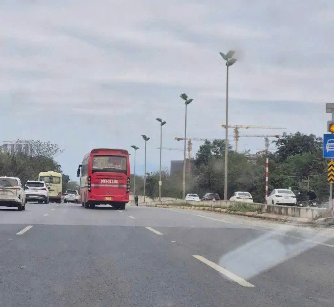  Cơ hội vàng Hòa Lạc giá chỉ 2.3 tỷ diện tích 102m2 full thổ cư mặt tiền 6m view cực đẹp. LH 0948558676 