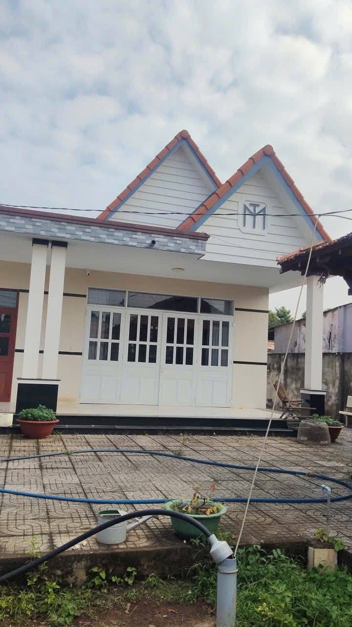  Cần bán nhà mái thái mặt tiền đường nhựa - Hòa Long (Phường Tam Long, TP.HCM) 