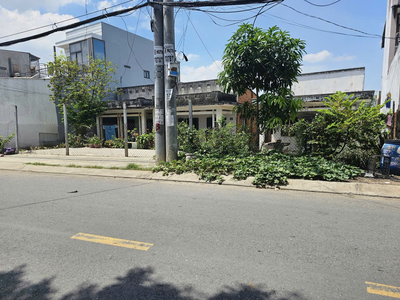  Cần Bán Gấp Đất Tại Xã Đông Thạnh, huyện Hóc Môn, TP. Hồ Chí Minh 