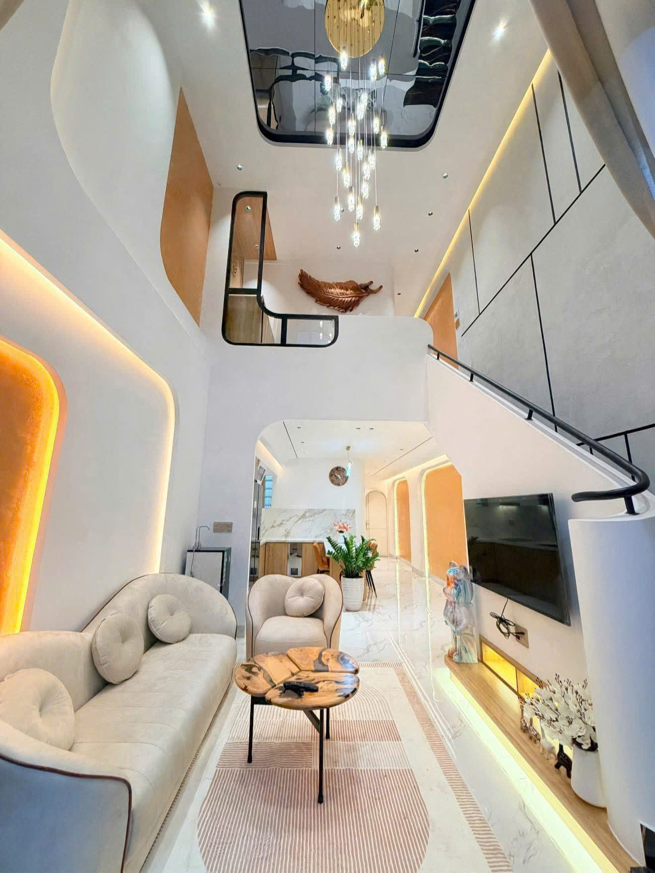  NHÀ NGUYỄN OANH GÒ VẤP - GẦN MẶT TIỀN - 3 TẦNG - 55M2 - CHÍNH CHỦ XÂY Ở - NHỈNH 6- SHR HOÀN CÔNG ĐỦ 