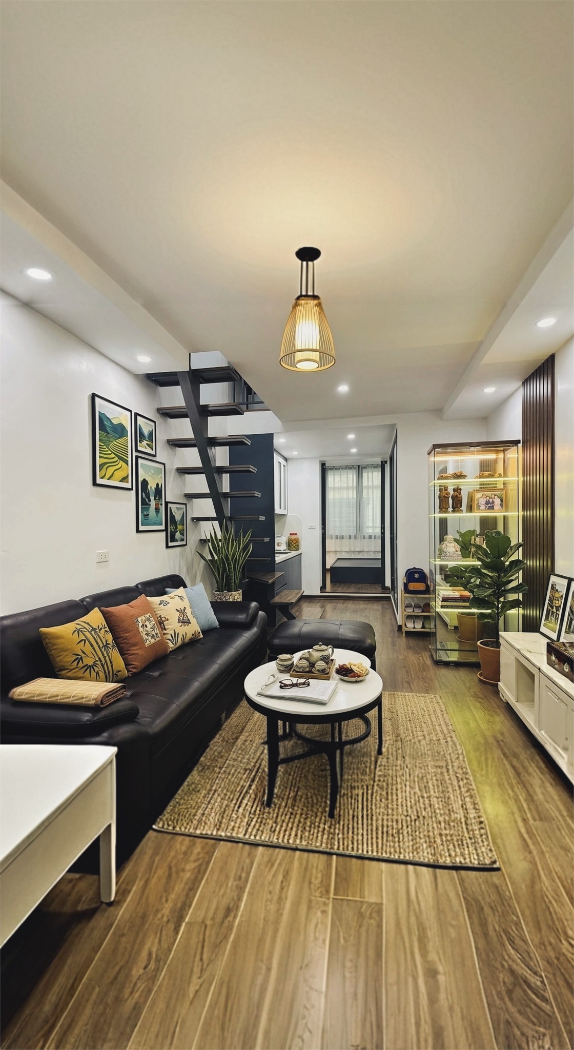  TRUNG TÂM HAI BÀ TRƯNG - KHÔNG GIAN 86M2 - 3 NGỦ FULL ĐỒ - CHỈ 3.68 TỶ 