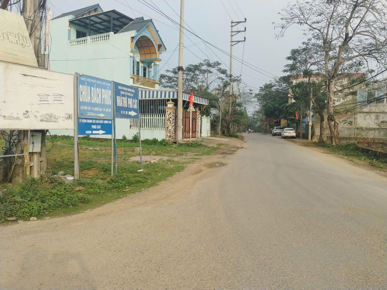  Giảm sốc 3.5 tỷ mảnh đất tái định cư Phú Cát diện tích lớn sát ĐH Quốc Gia. 