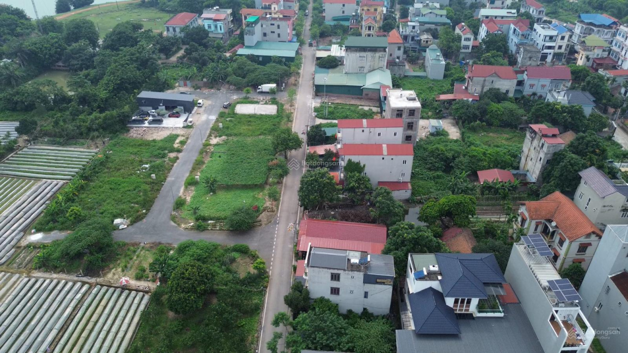  Bán đất đấu giá X4 xóm đầm Vân Nội - Vị trí đắc địa 