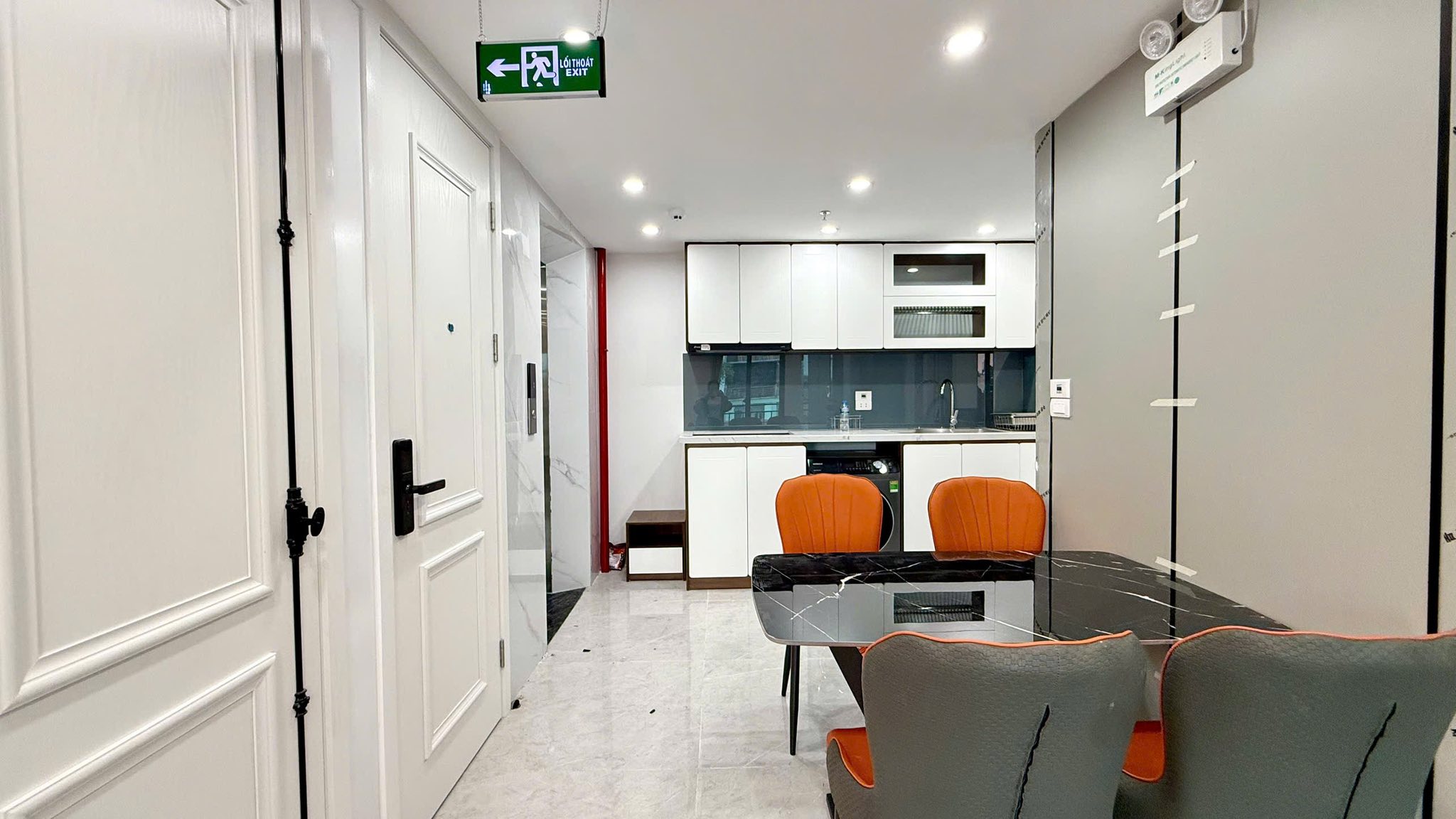  ĐẲNG CẤP CHO THUÊ - ĐẸP NHƯ KHÁCH SẠN - VIP BA ĐÌNH - PHỐ NGỌC HÀ 61m 7T MT5m NHỈNH 21. TỶ  14 CĂN HỘ FULL NỘI THẤT 