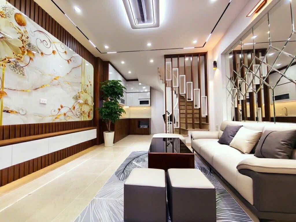  Bán nhà phố Ông Ích Khiêm, Ba Đình, xây mới, ngõ thông, gần phố, 32m, 5 tầng, 9.2 tỷ. 