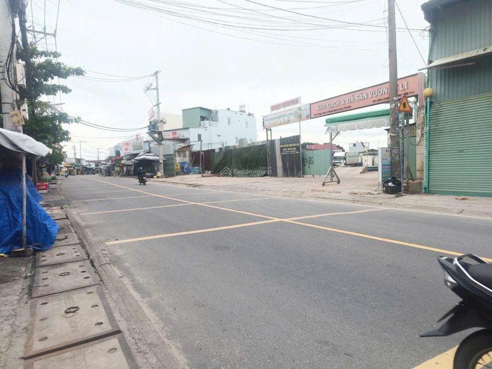  Bán Nhà mặt phố tại Đặng Thúc Vịnh, 23 tỷ, 320 m2, Huyện Hóc Môn, TP.HCM 