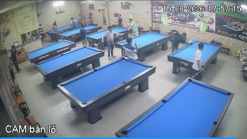  Sang nhượng CLB BiDa có phòng máy lạnh,ngã ba giồng- Hóc Môn ( có phòng ở lại) 