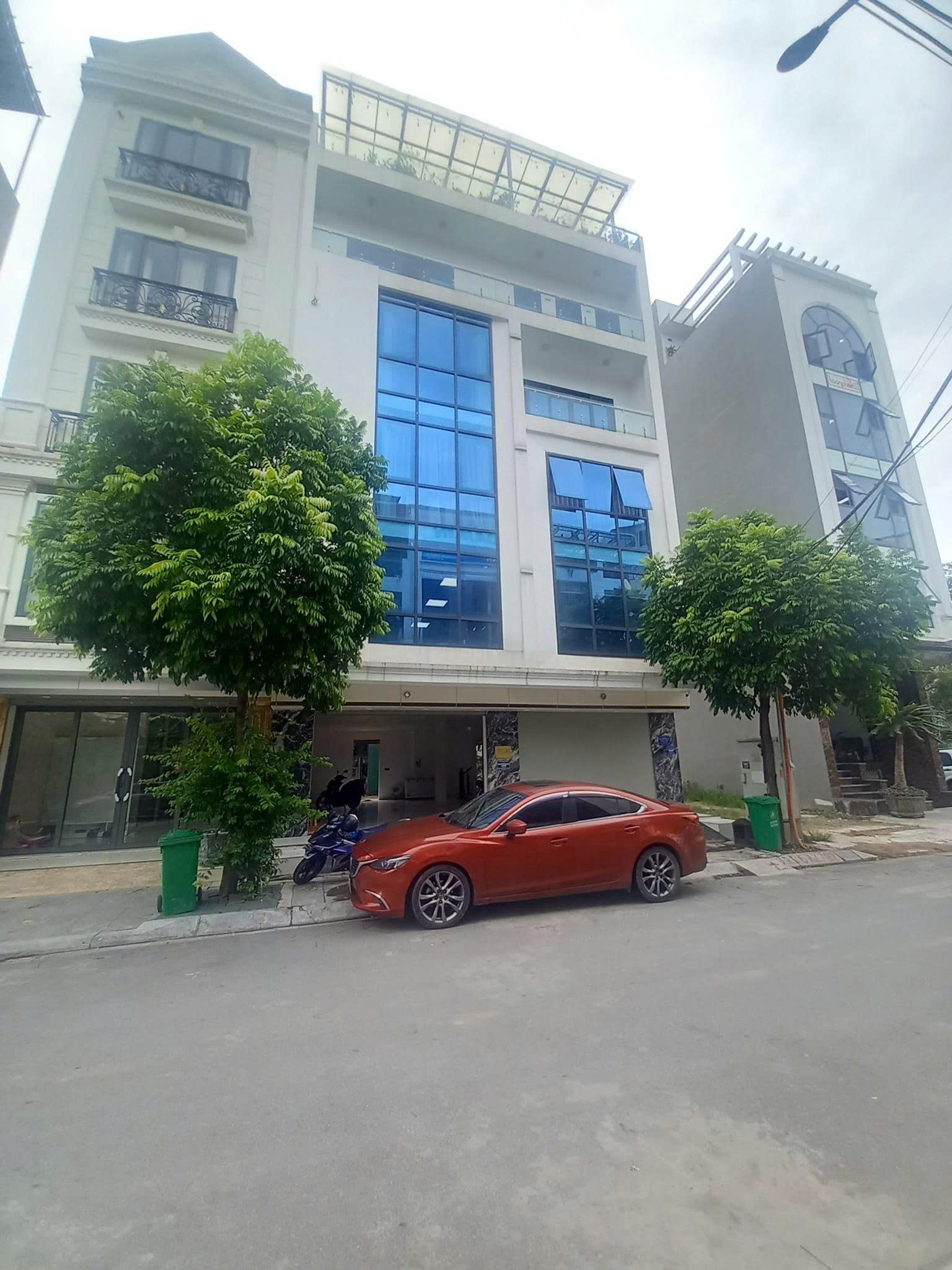  CHO THUÊ TÒA NHÀ VĂN PHÒNG TẠI  HOÈ THỊ, XUÂN PHƯƠNG, NAM TỪ LIÊM, HÀ NỘI 