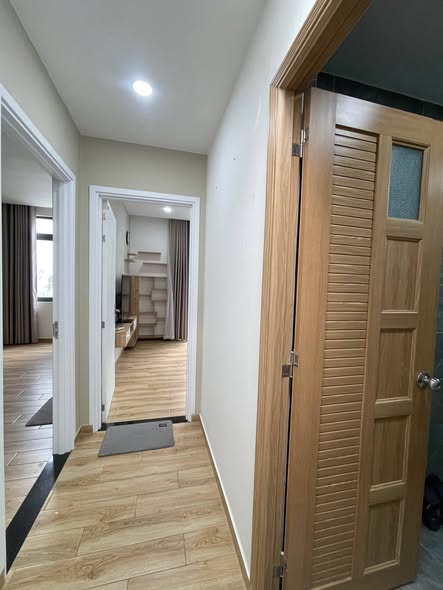  Nhà Đẹp trung tâm Quận 7, full nội thất, hẻm an ninh
Nhỉnh 4.xx 