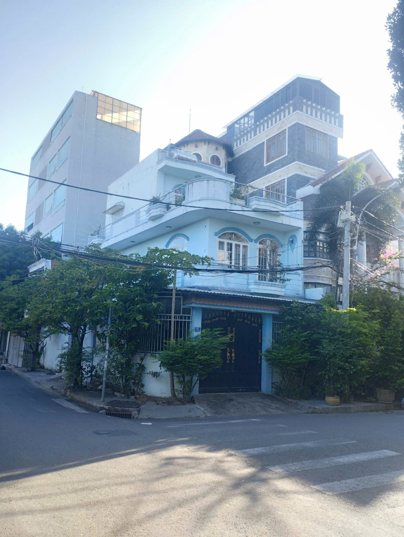  QUẬN 7. Căn Góc Đường Số KDC Tân Quy, 9 x 27m, Chỉ 30 tỷ, Ngay Đoạn Chợ, Bán Gấp 