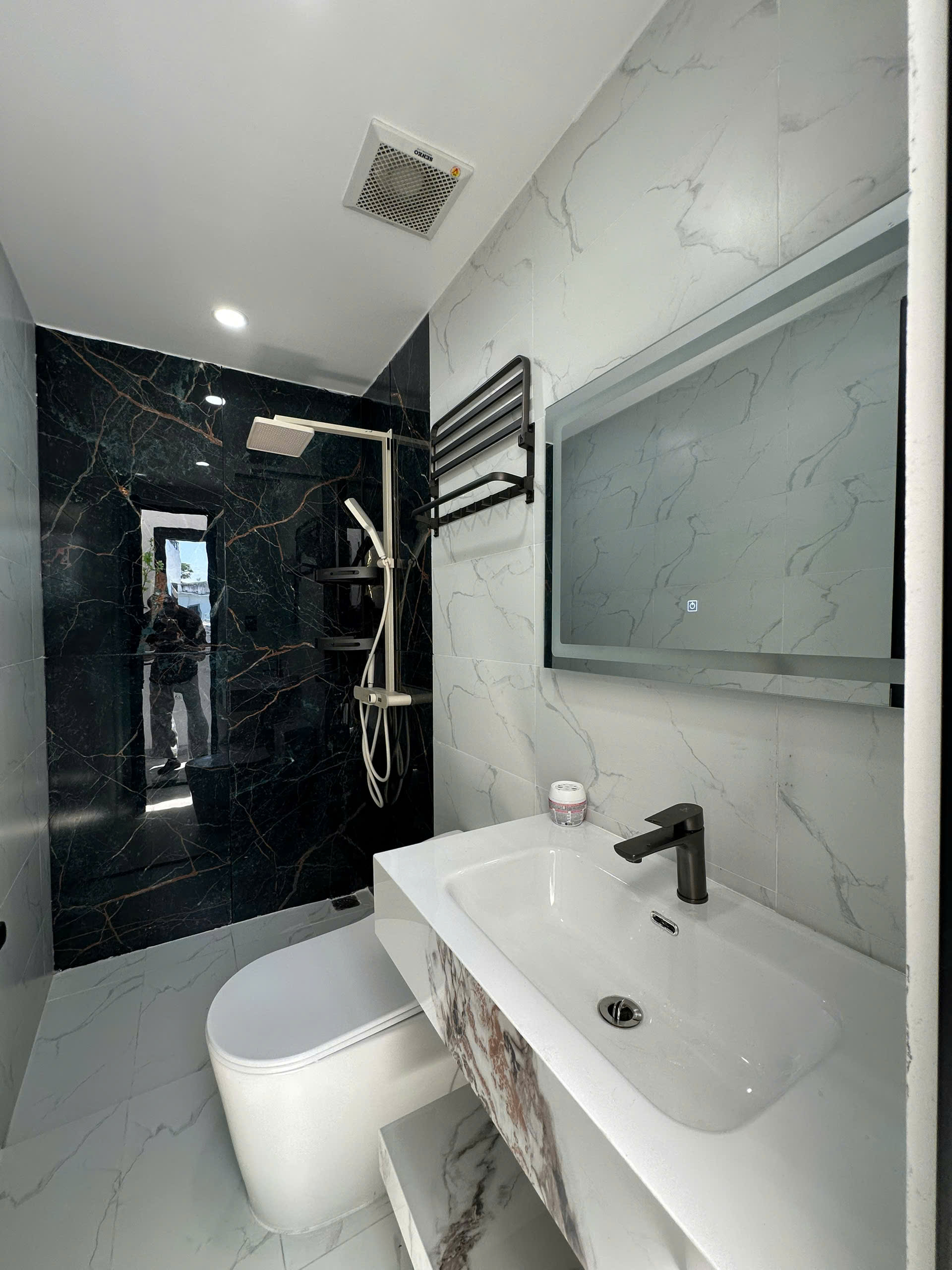  NHÀ HAI TẦNG PHẠM HỮU LẦU Q7 - PHÒNG NGỦ DƯỚI TRỆT - KẾ BÊN KHU DÂN CƯ ĐỨC KHẢI - GẦN CHỢ PHƯỚC LONG NHỈNH 6XU 